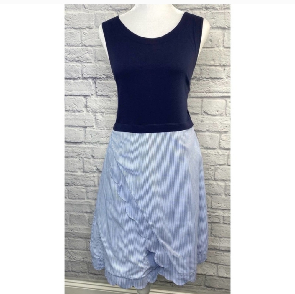 Crown & ivy Women’s Sleeveless Blue & White Stripe Scalloped Tulip Hem Dress S